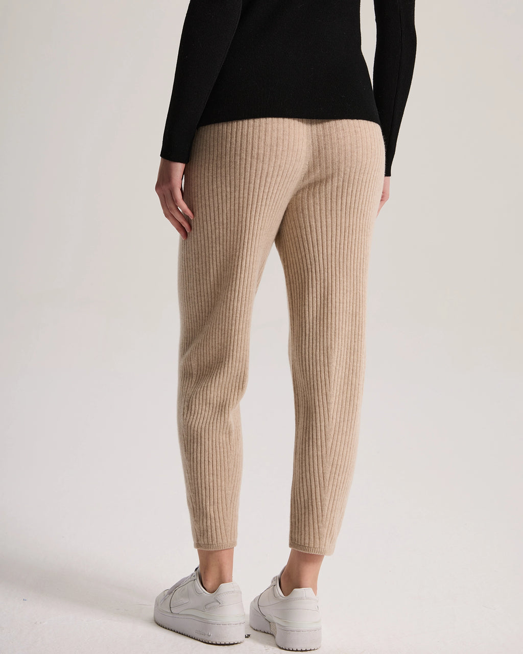 Ribbed Cashmere Jogger
