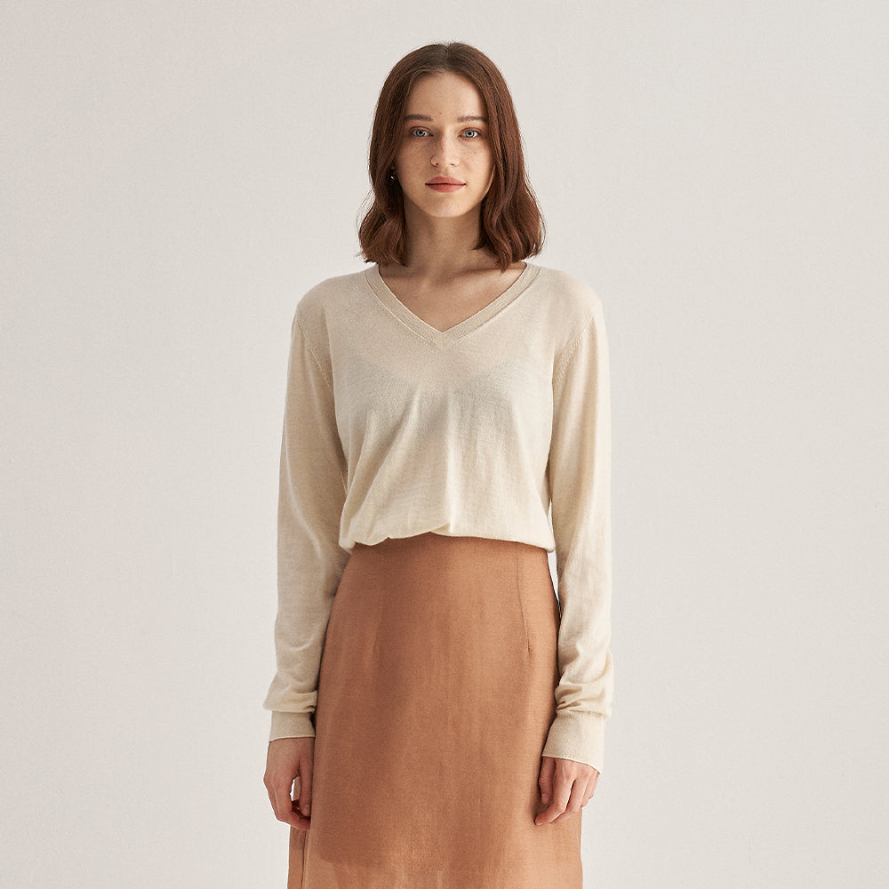 Lightweight Cashmere V-neck Sweater