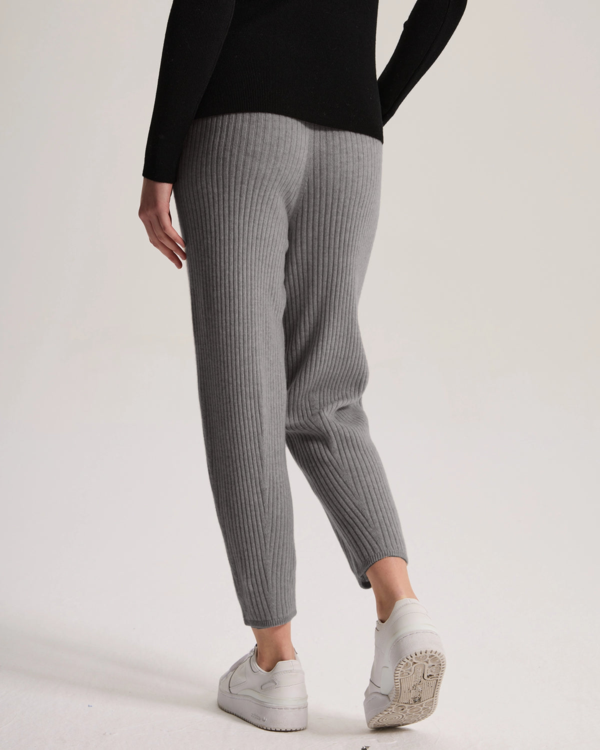 Ribbed Cashmere Jogger