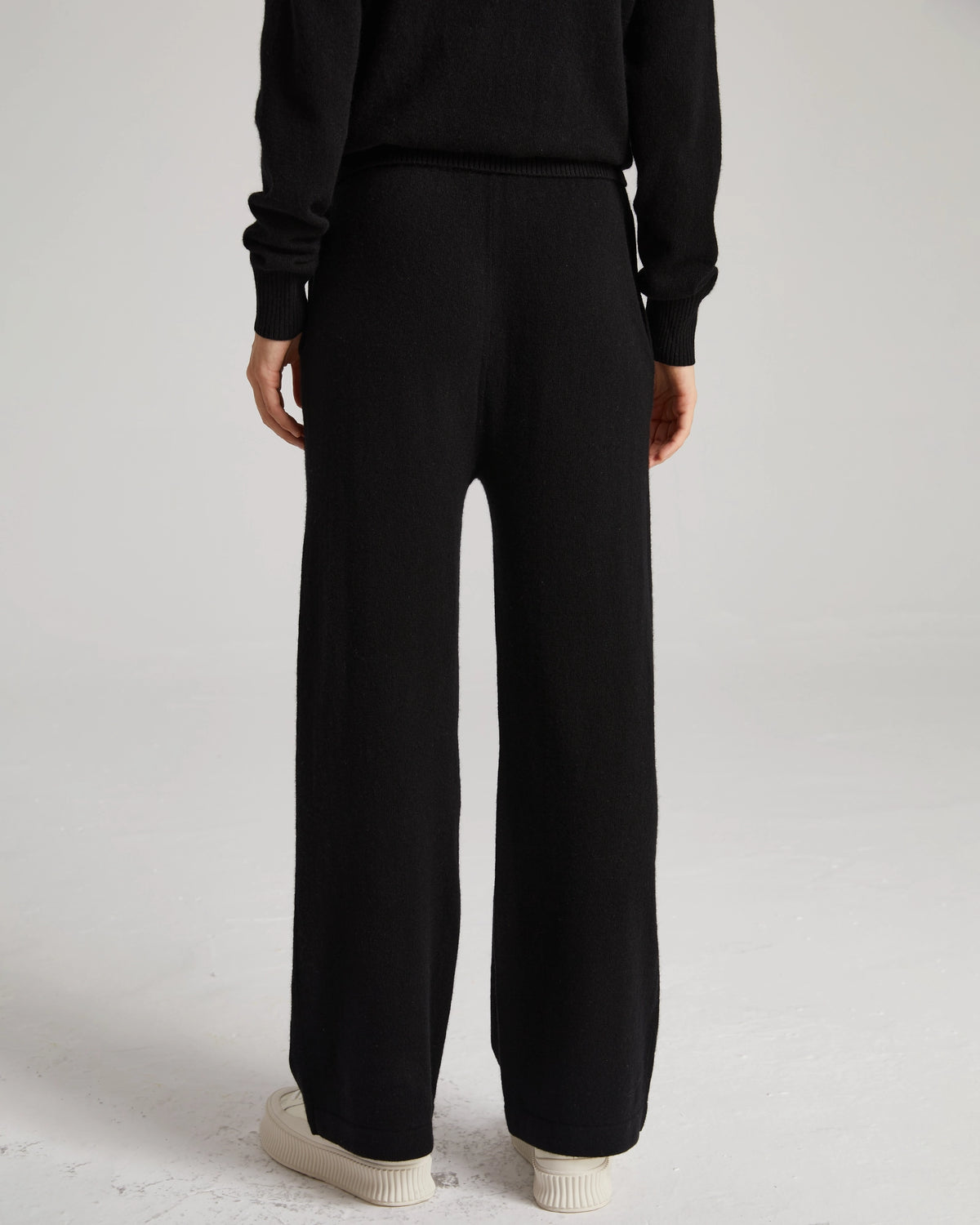 Wide Leg Cashmere Pants
