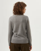 Essential Crewneck Cashmere Sweater