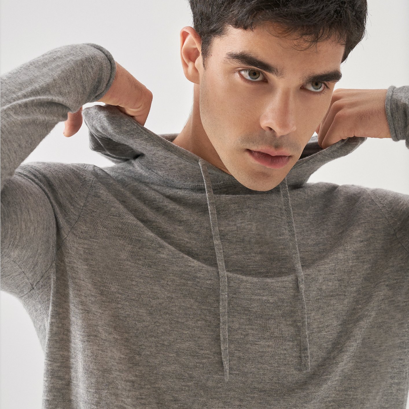 Lightweight Cashmere Hoodie