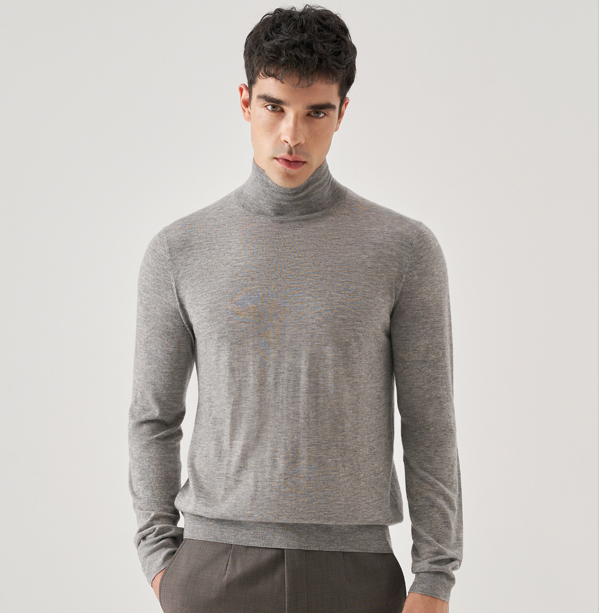 Light Weight High Neck Cashmere Sweater