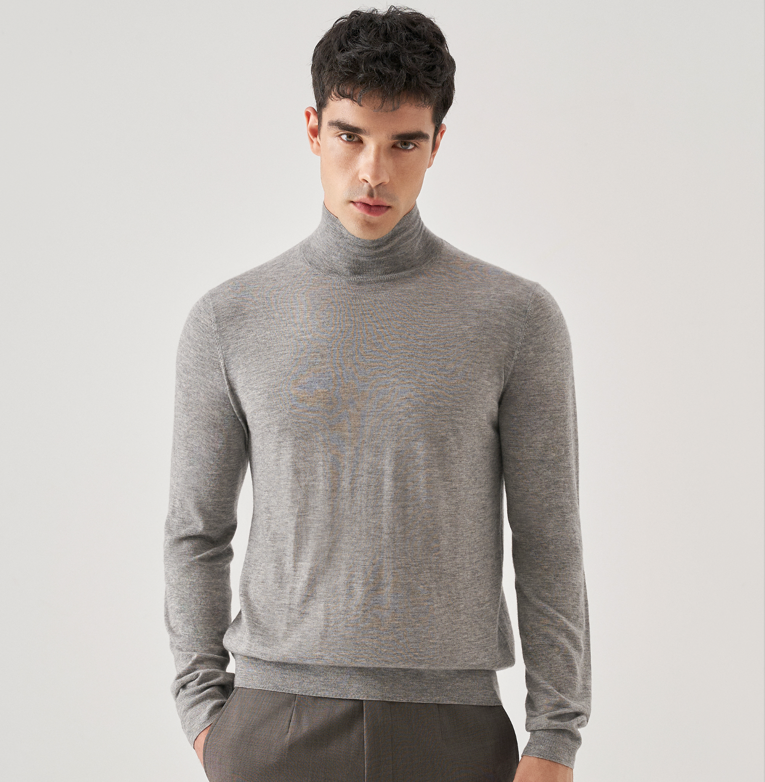 Light Weight High Neck Cashmere Sweater