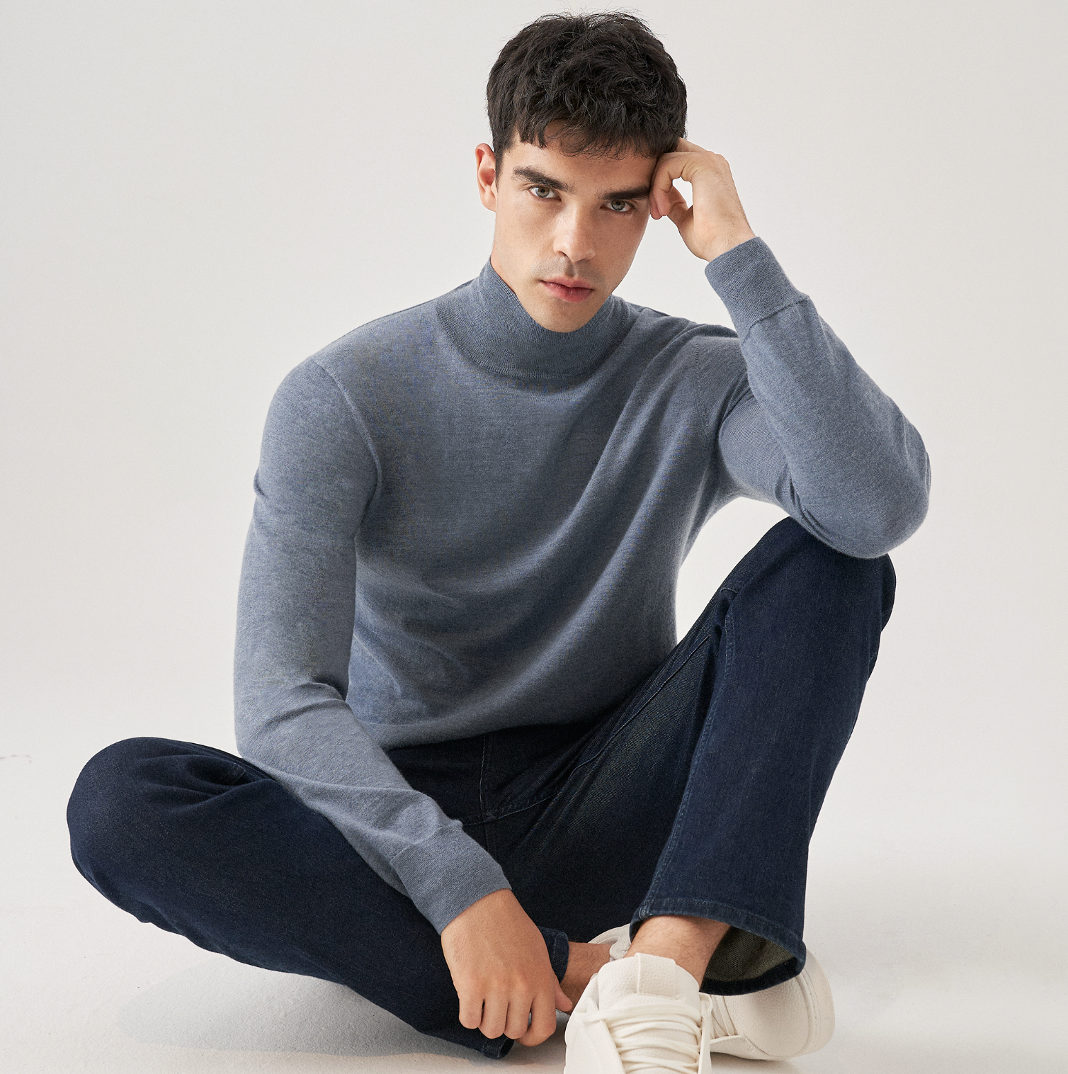 Light Weight High Neck Cashmere Sweater