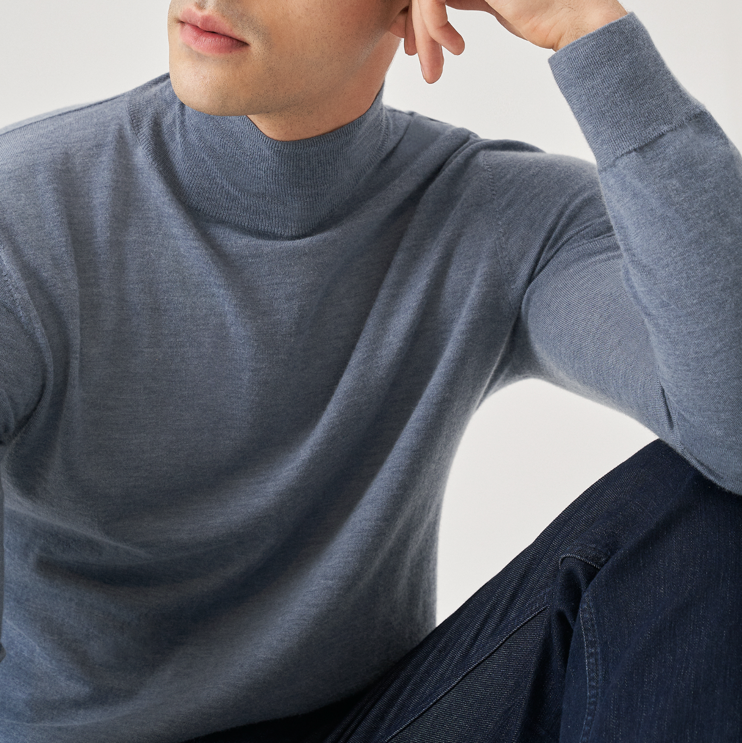 Light Weight High Neck Cashmere Sweater