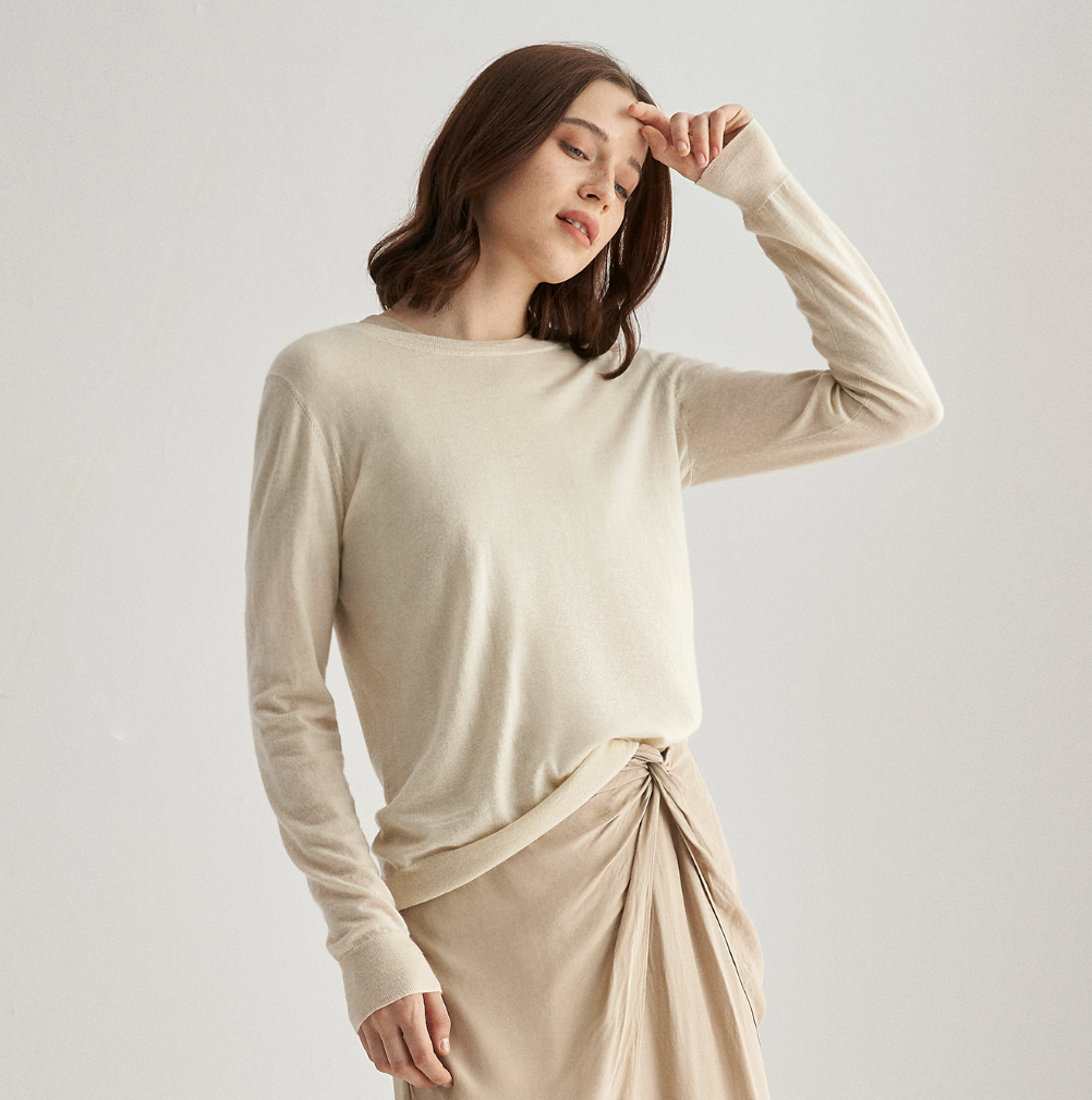Light Weight Crew-neck Sweater