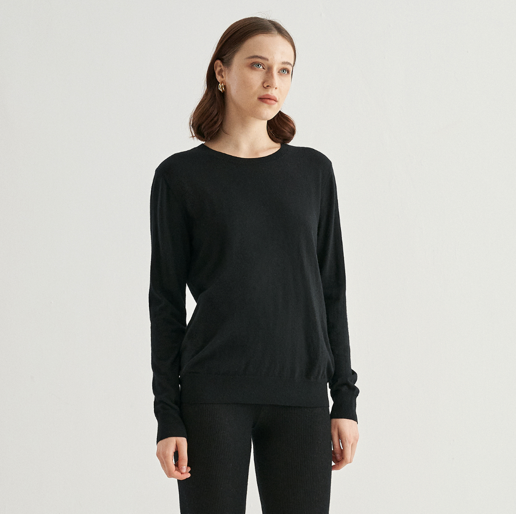 Light Weight Crew-neck Sweater