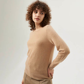 Essential Crewneck Cashmere Sweater (50% Recycled)